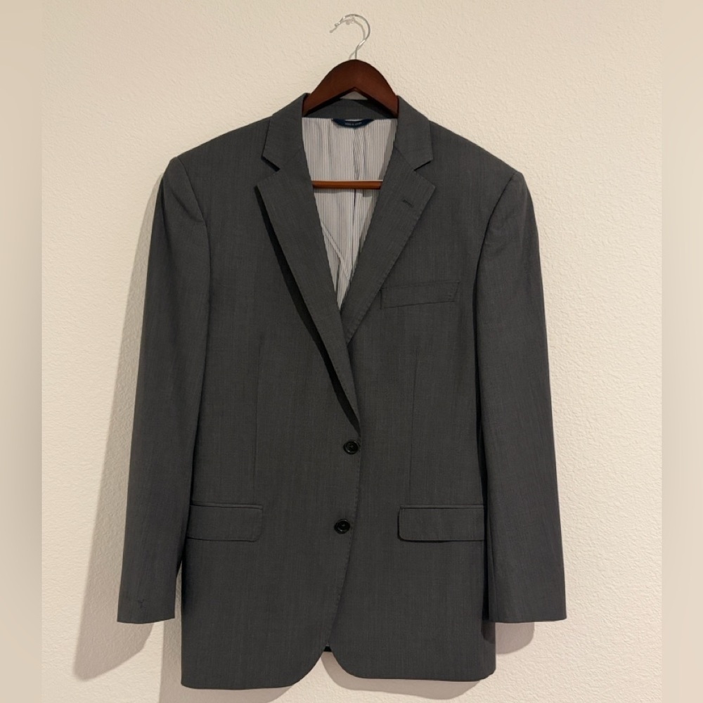 Brooks Brothers Charcoal Gray Two-Button Explorer Madison Fit Blazer Jacket 42S
